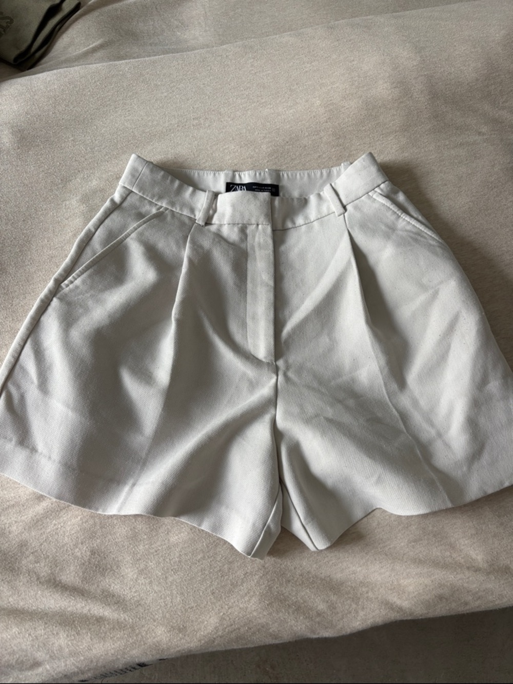 Zara Off-White High-Rise Pleated Tailored Shorts